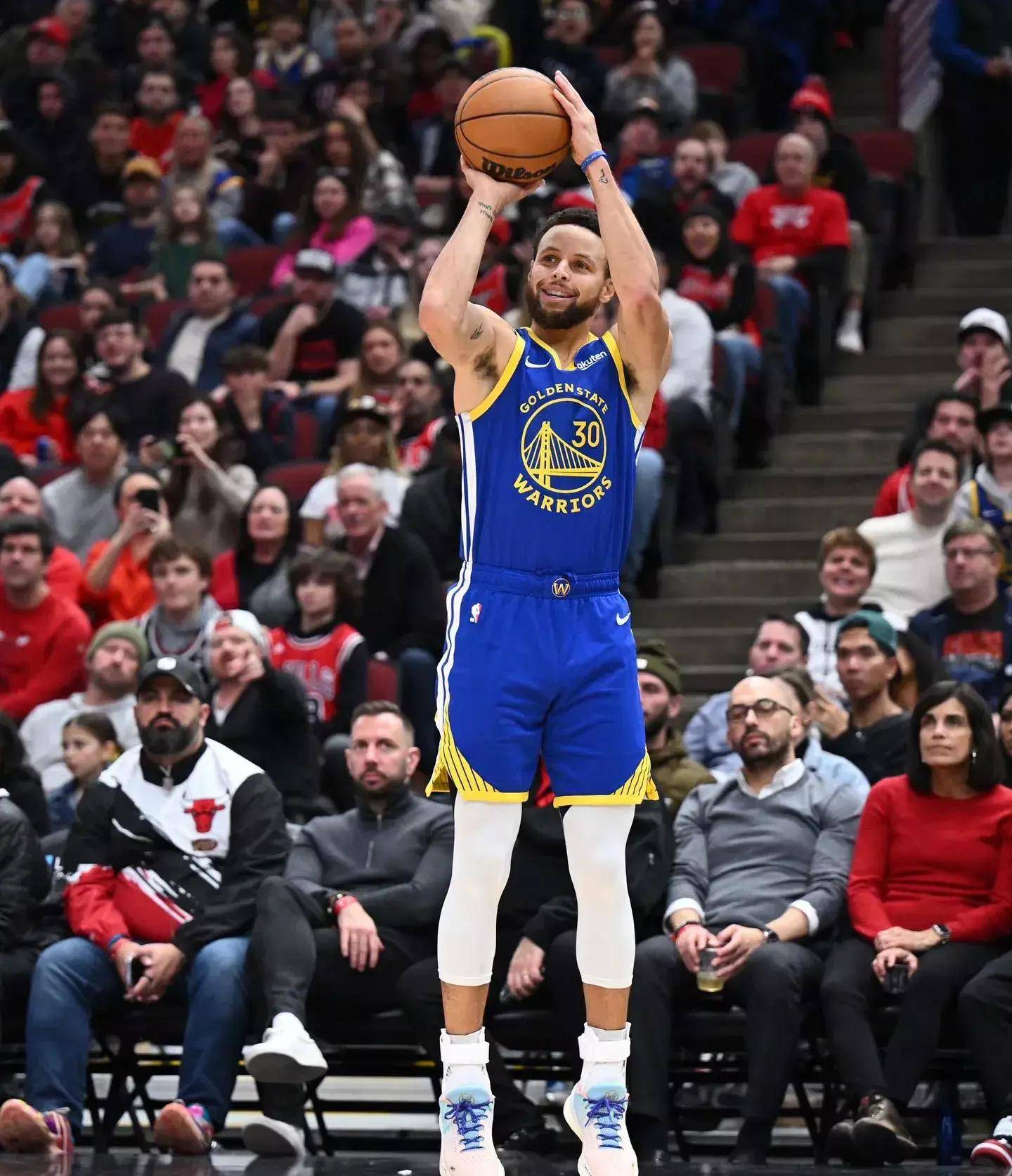 对裁判进行 对裁判进行