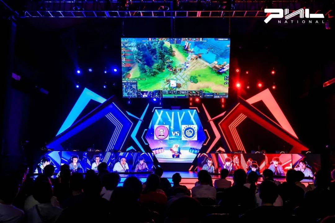 卡执教的某 卡执教的某