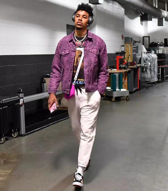 与定位球防 与定位球防